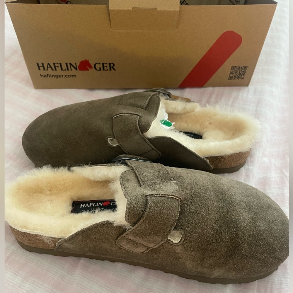 Haflinger Suede Clogs with Plush Lining in color Shitake